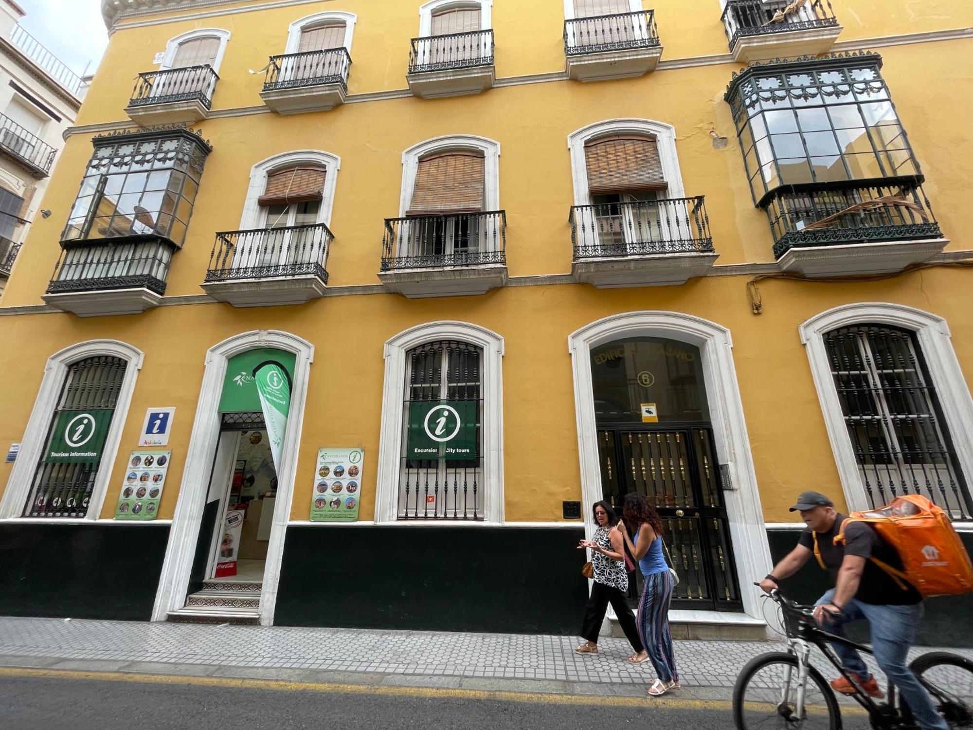Апартаменты La Casa De Maria Castana Севилья Экстерьер фото