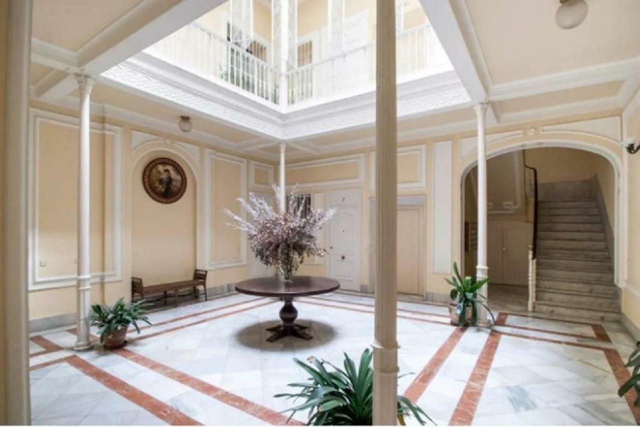 Апартаменты La Casa De Maria Castana Севилья Экстерьер фото