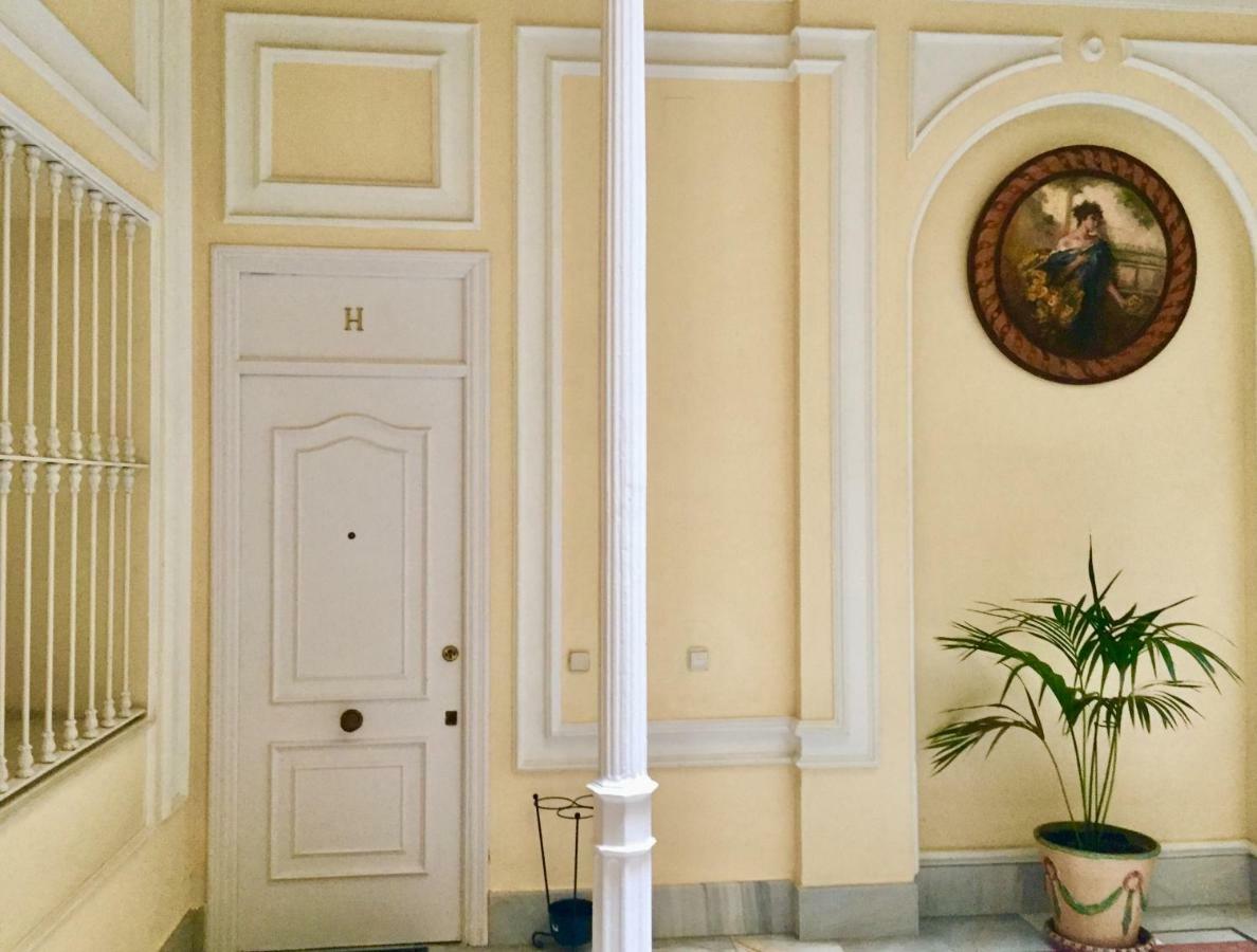Апартаменты La Casa De Maria Castana Севилья Экстерьер фото